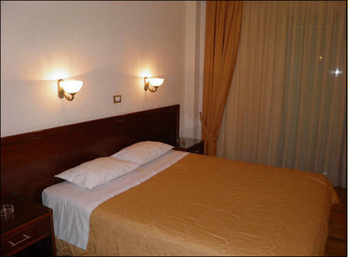 Hotel Meletiou Thebes Buitenkant foto